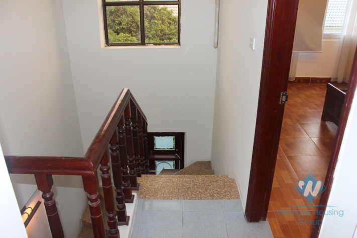 4floor-house with 3bedroom house for rent in Au co St, Tay Ho, Ha Noi